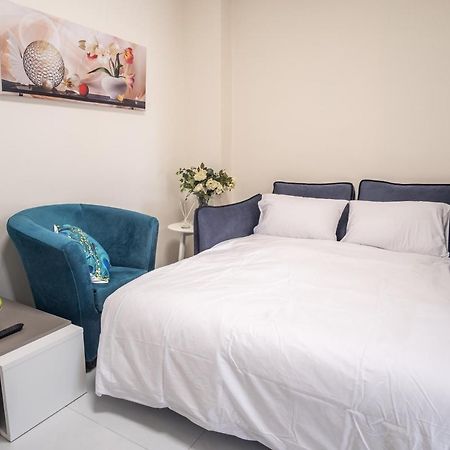 Port City Haifa - Luxury Apartments 50 Mtrs From The Beach Extérieur photo
