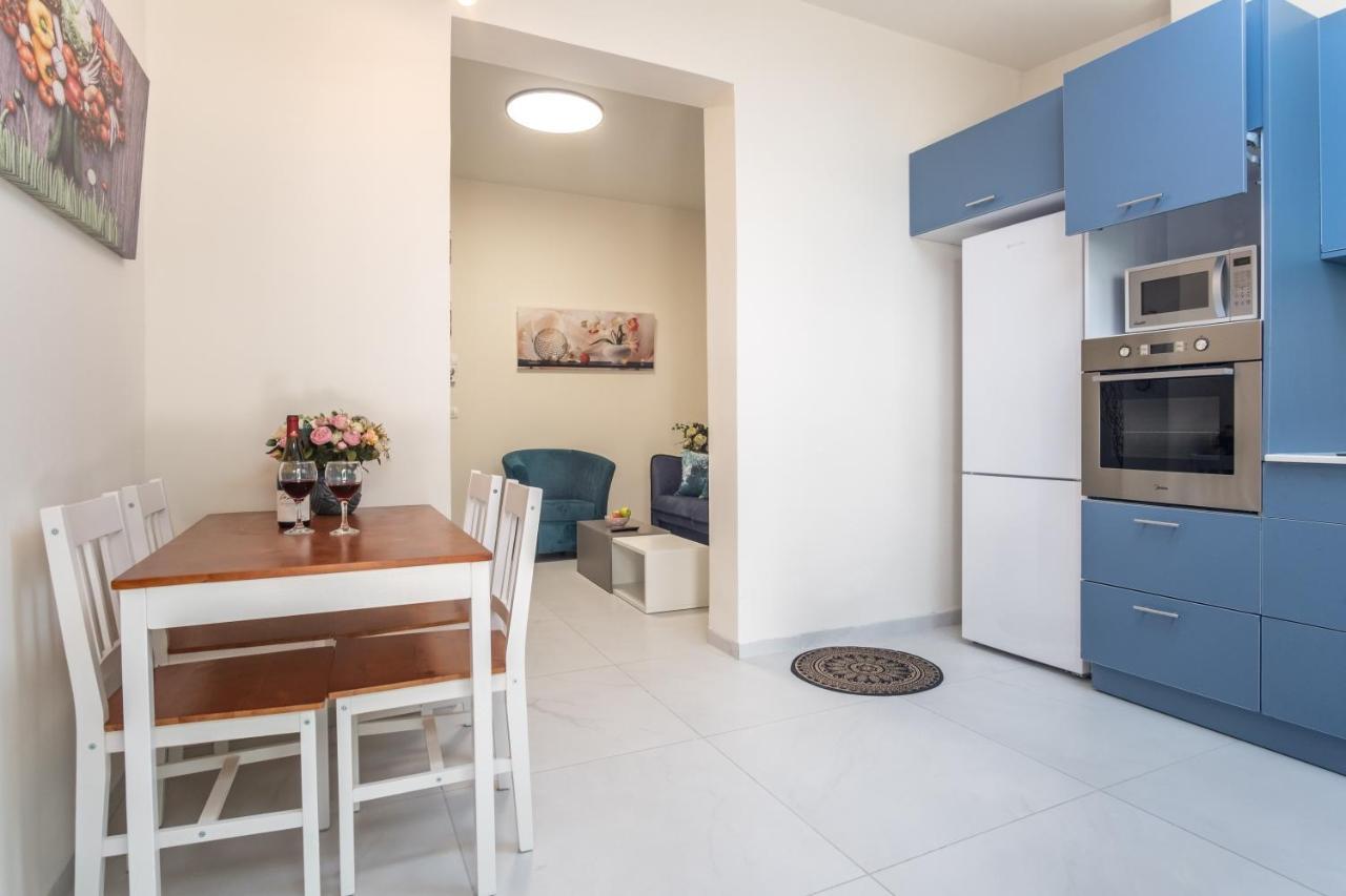 Port City Haifa - Luxury Apartments 50 Mtrs From The Beach Extérieur photo