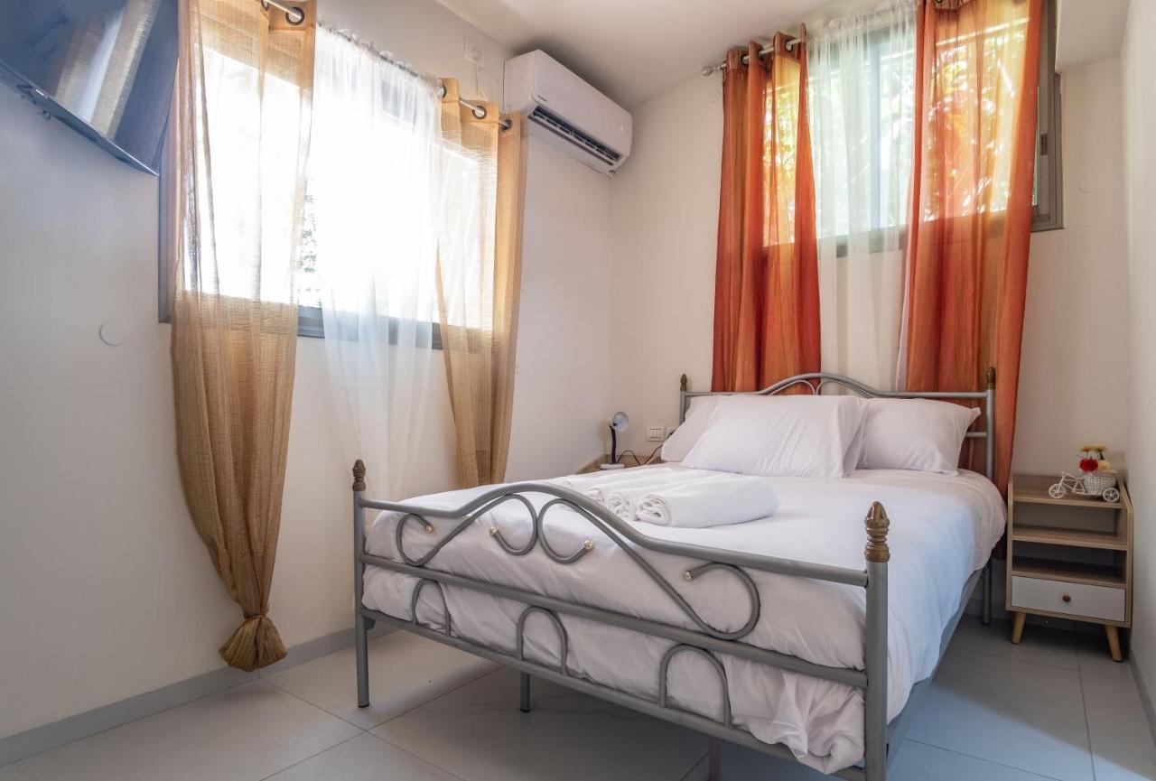 Port City Haifa - Luxury Apartments 50 Mtrs From The Beach Extérieur photo