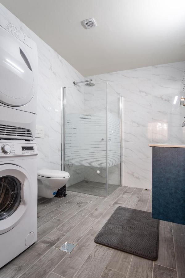Port City Haifa - Luxury Apartments 50 Mtrs From The Beach Extérieur photo